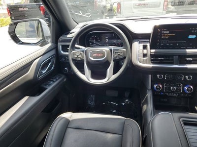 2024 GMC Yukon XL SLT