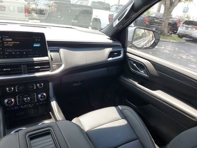 2024 GMC Yukon XL SLT