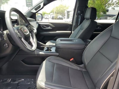 2024 GMC Yukon XL SLT