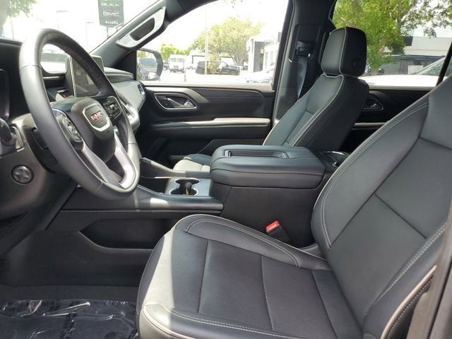 2024 GMC Yukon XL SLT