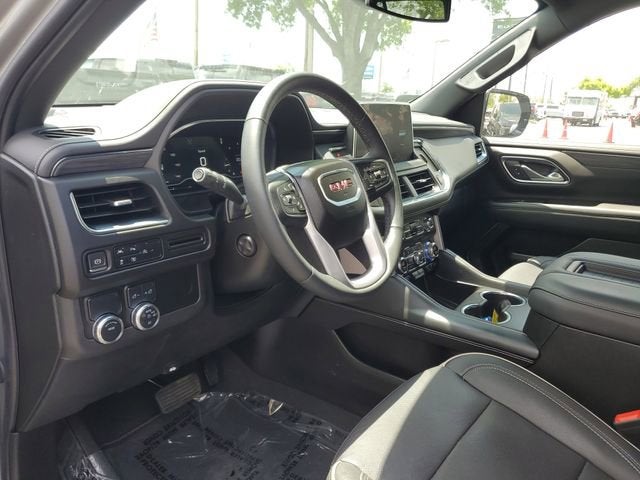 2024 GMC Yukon XL SLT