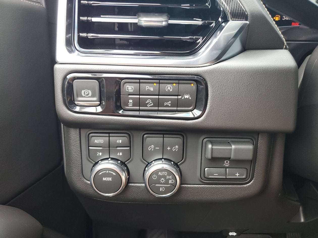 2026 GMC Yukon Elevation