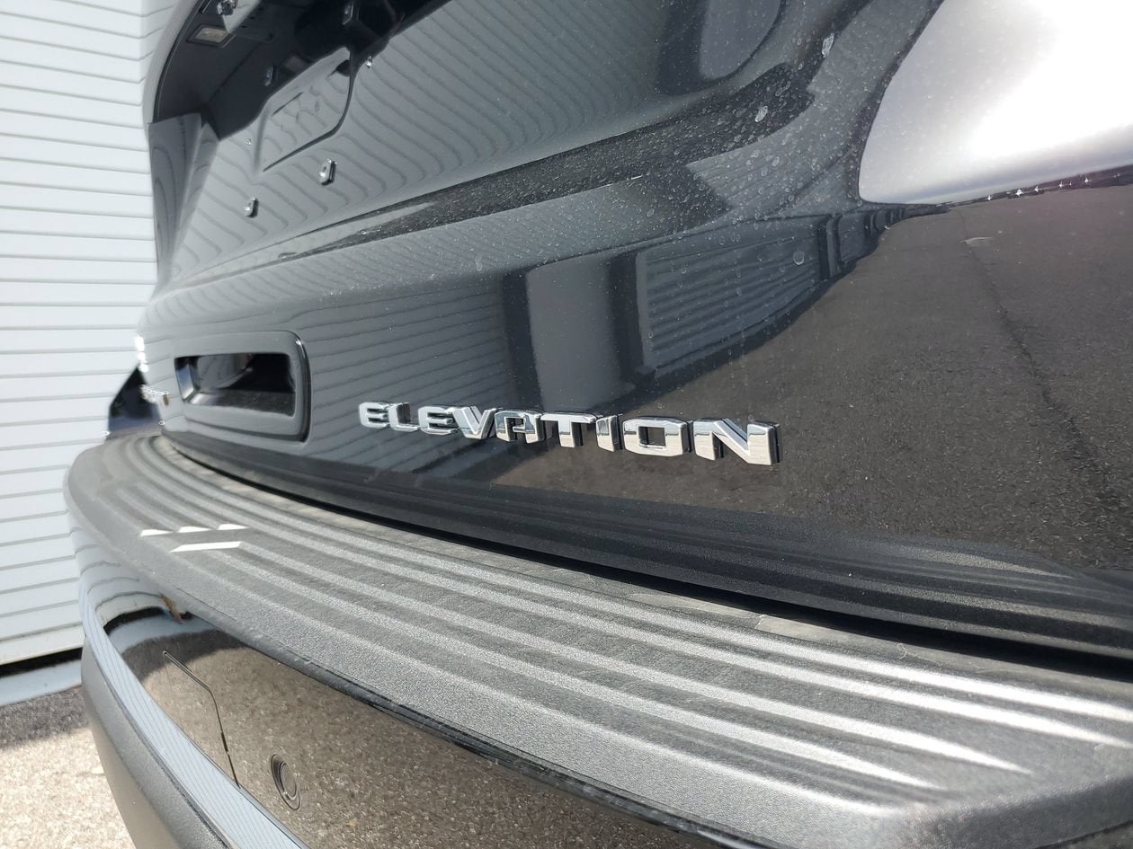 2026 GMC Yukon Elevation