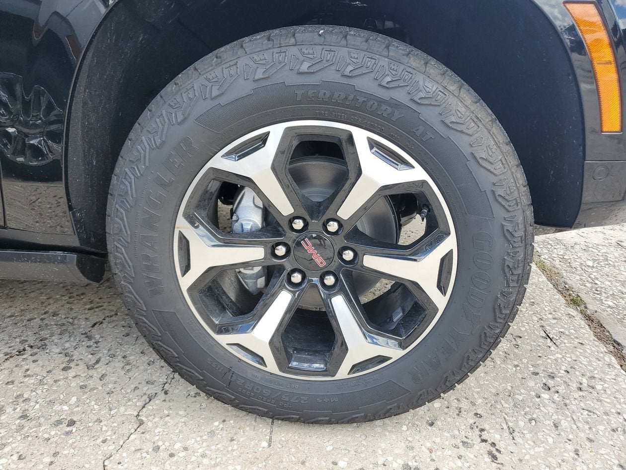2026 GMC Yukon AT4
