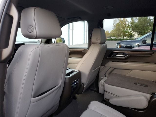 2025 GMC Yukon XL Elevation