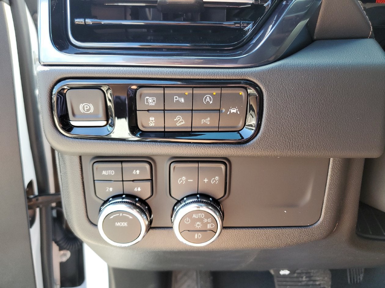 2026 GMC Yukon XL AT4