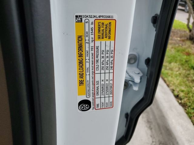 2023 GMC Yukon XL Denali