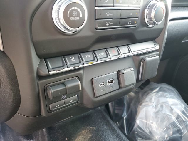 2025 GMC Sierra 2500 HD Pro