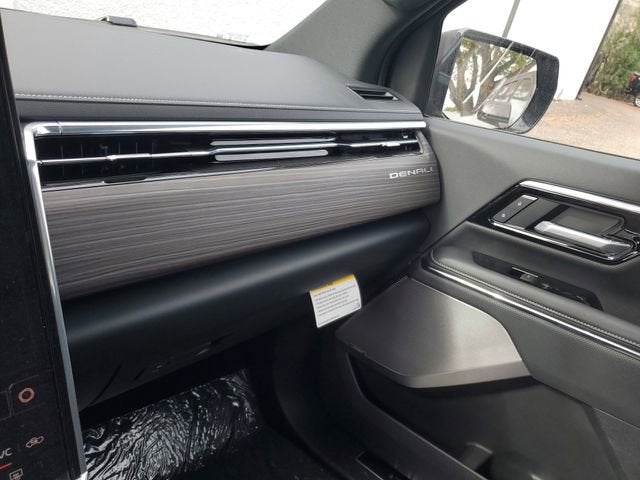 2025 GMC Sierra EV Max Range Denali