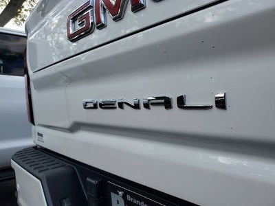 2024 GMC Sierra 2500 HD Denali