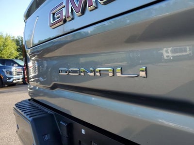 2024 GMC Sierra 2500 HD Denali