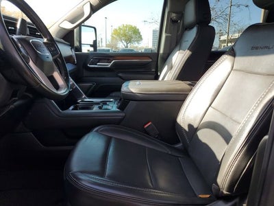 2024 GMC Sierra 3500 HD Denali