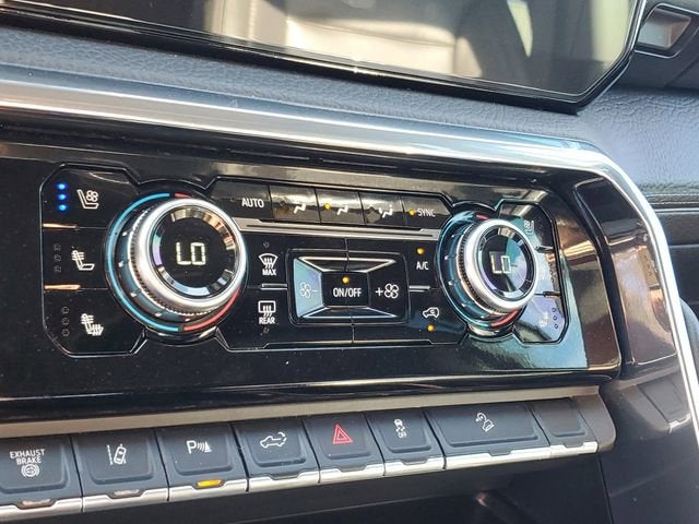 2024 GMC Sierra 3500 HD Denali