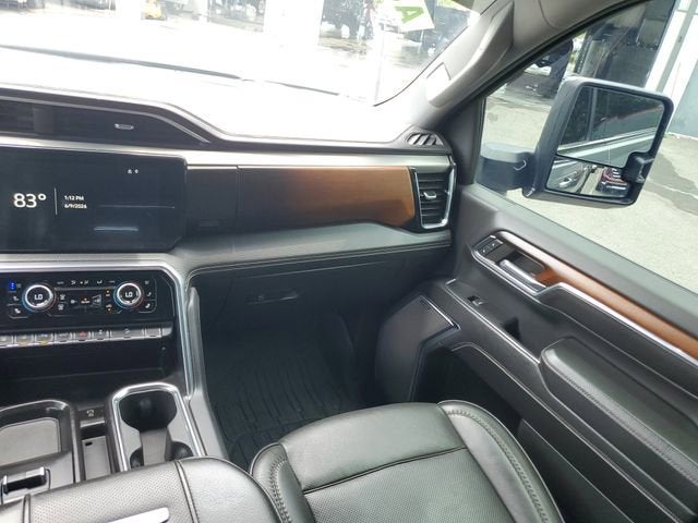 2024 GMC Sierra 3500 HD Denali