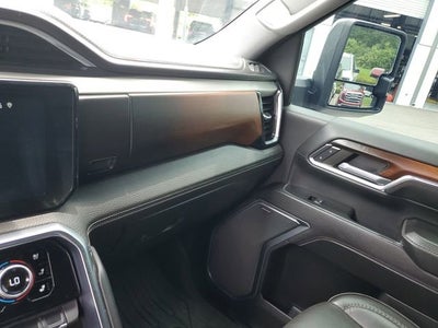 2024 GMC Sierra 3500 HD Denali