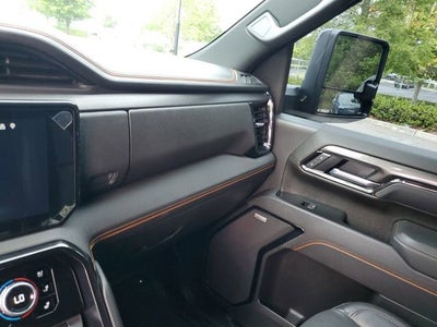 2025 GMC Sierra 2500 HD AT4