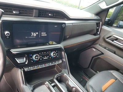 2025 GMC Sierra 2500 HD AT4
