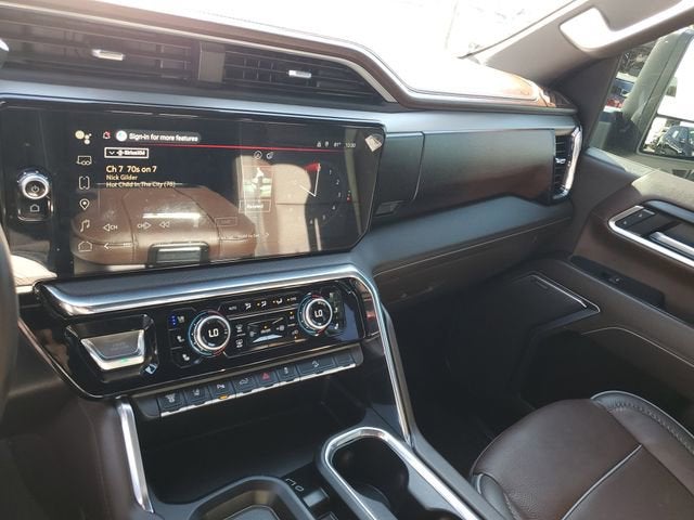 2025 GMC Sierra 2500 HD Denali