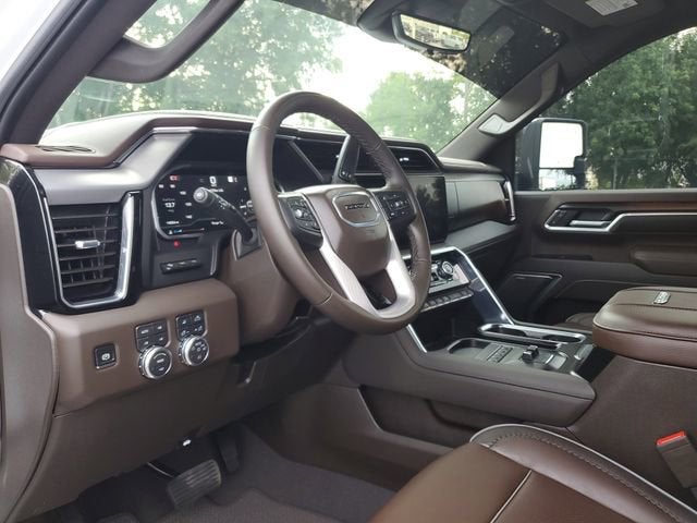 2025 GMC Sierra 2500 HD Denali