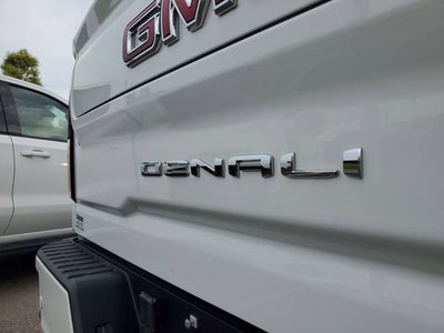 2025 GMC Sierra 2500 HD Denali