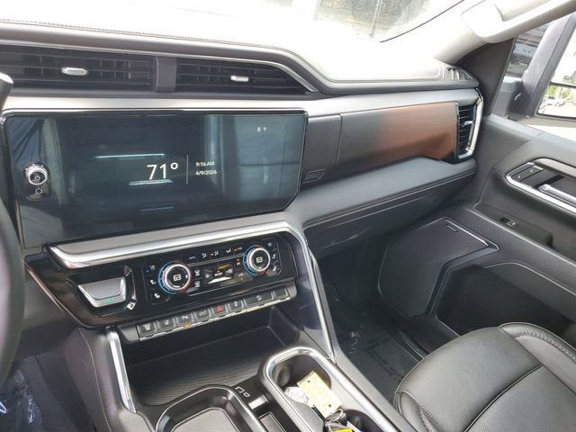 2025 GMC Sierra 2500 HD Denali