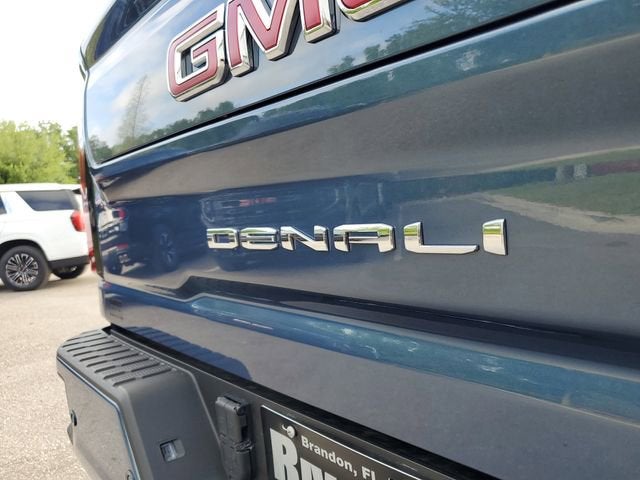 2025 GMC Sierra 2500 HD Denali