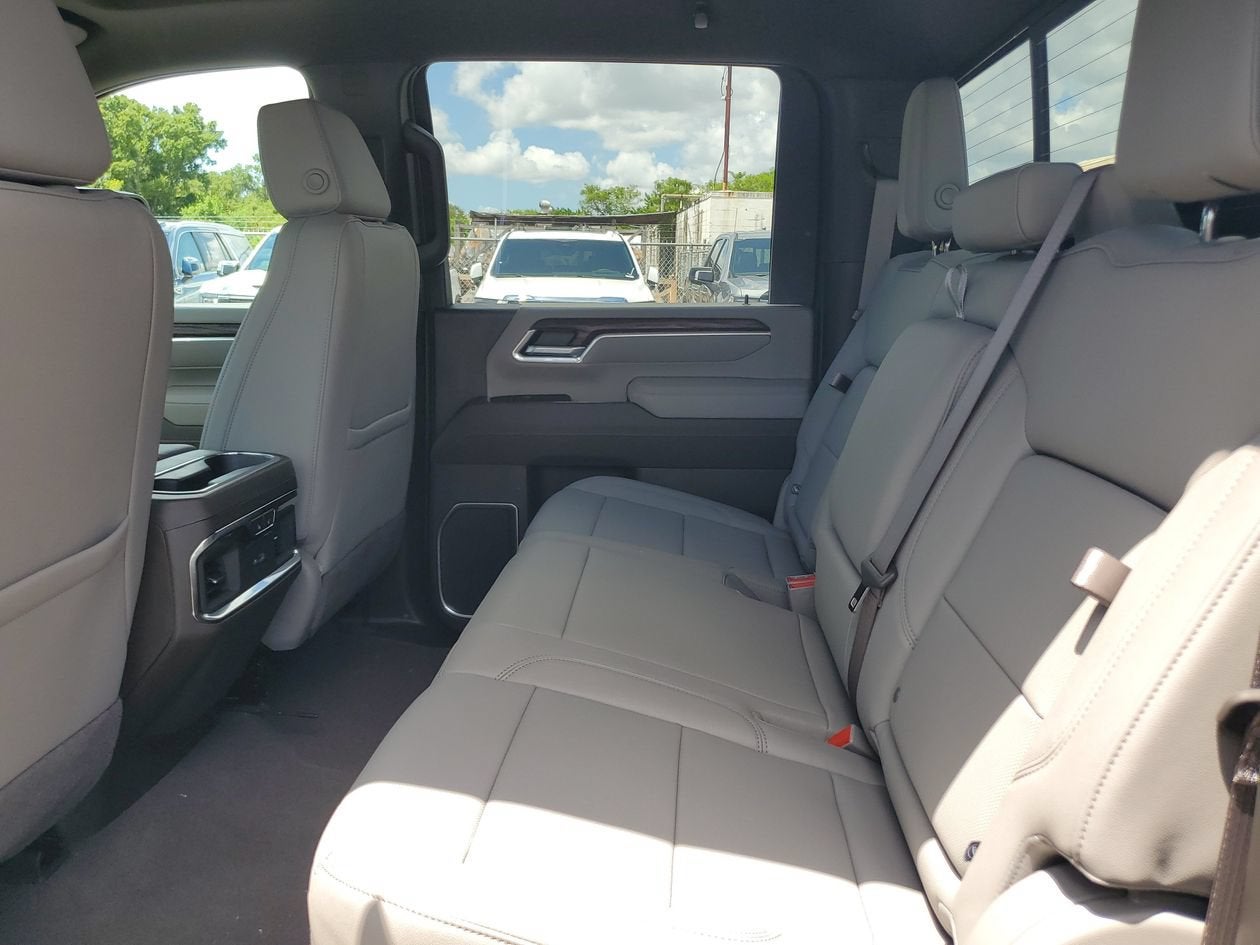 2026 GMC Sierra 3500 HD SLT DRW