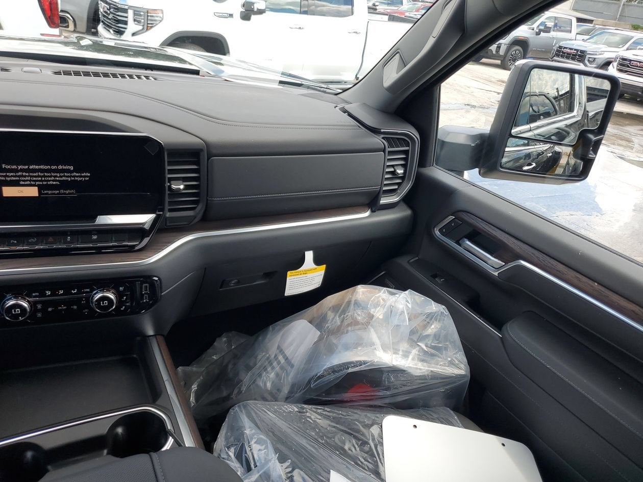 2026 GMC Sierra 3500 HD SLT DRW