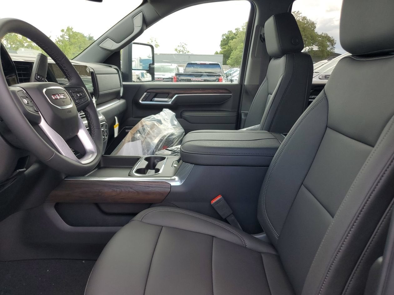 2026 GMC Sierra 3500 HD SLT DRW