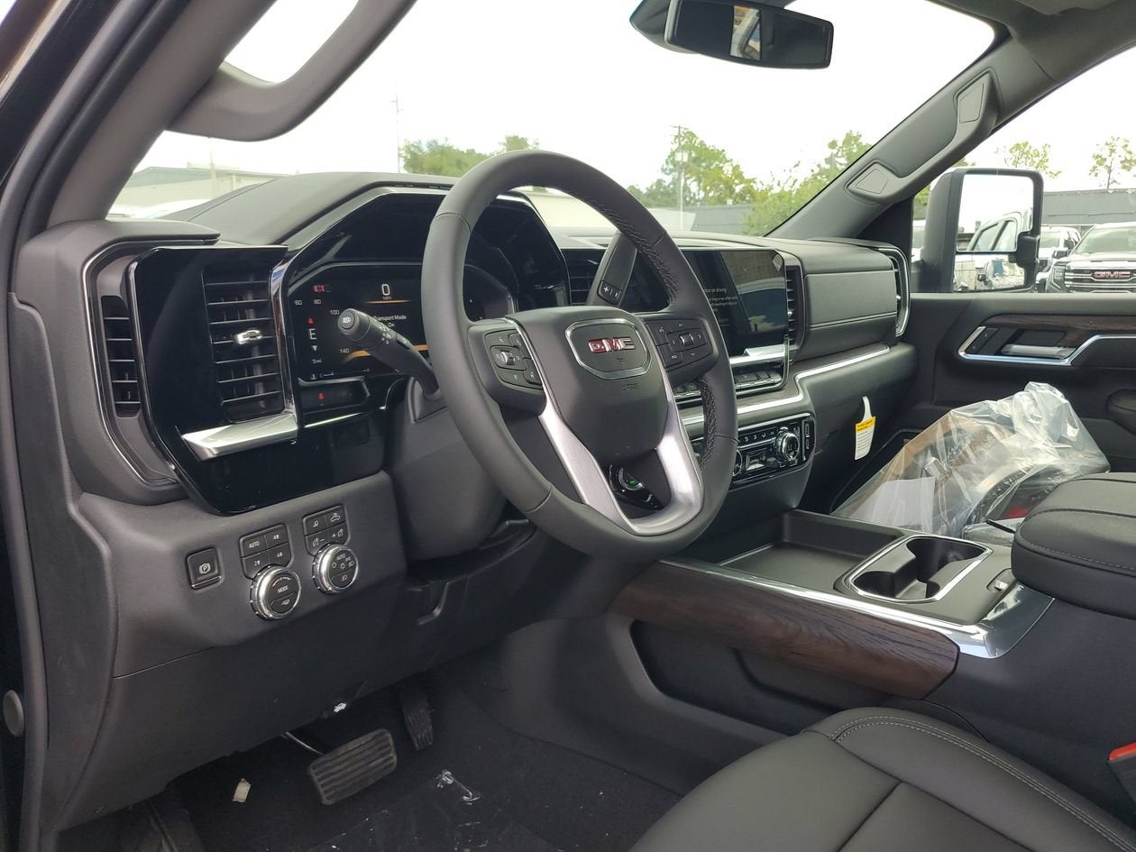2026 GMC Sierra 3500 HD SLT DRW
