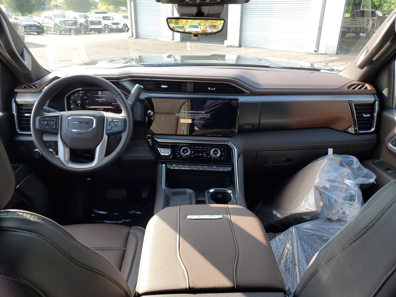 2026 GMC Sierra 3500 HD Denali DRW