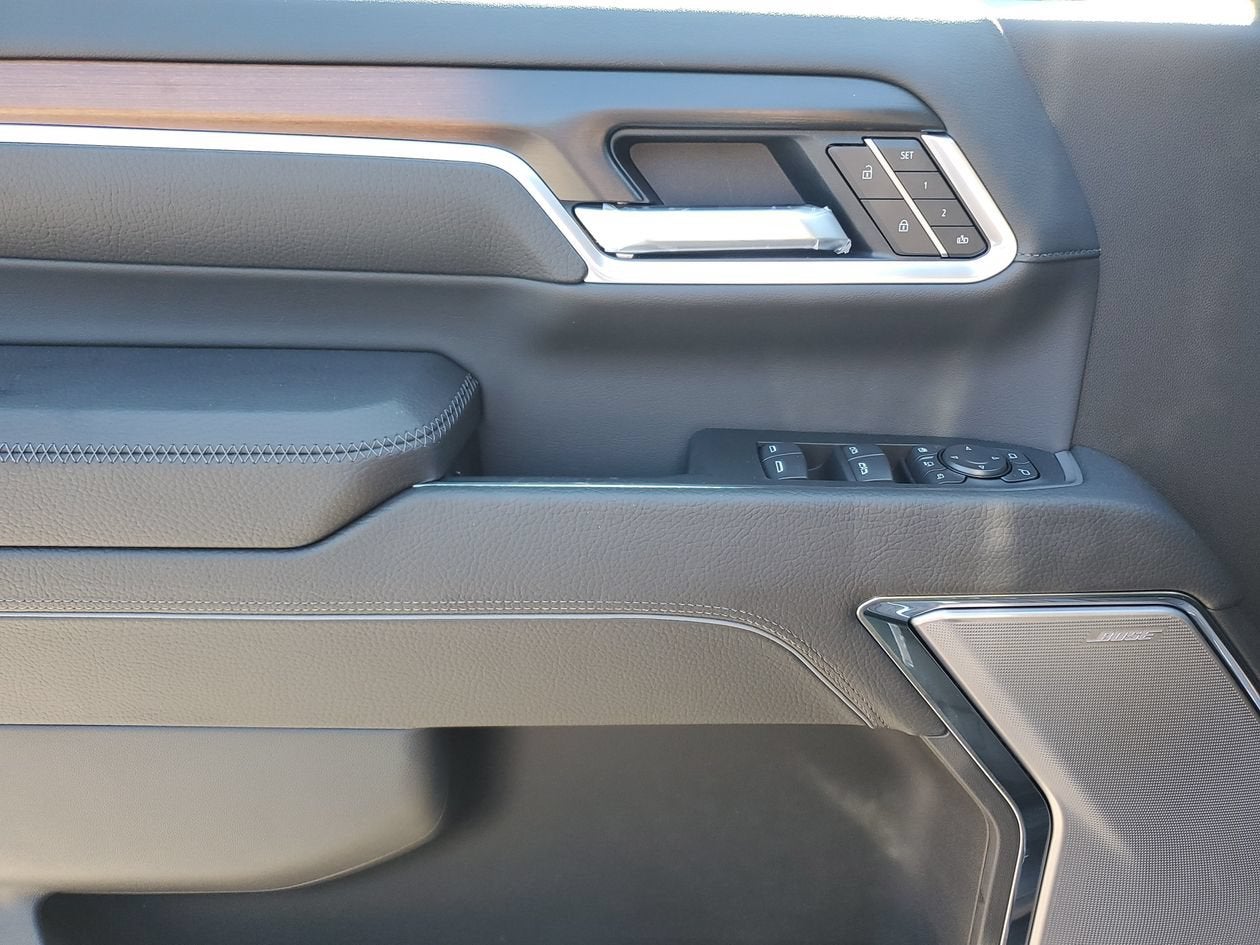2026 GMC Sierra 3500 HD Denali DRW