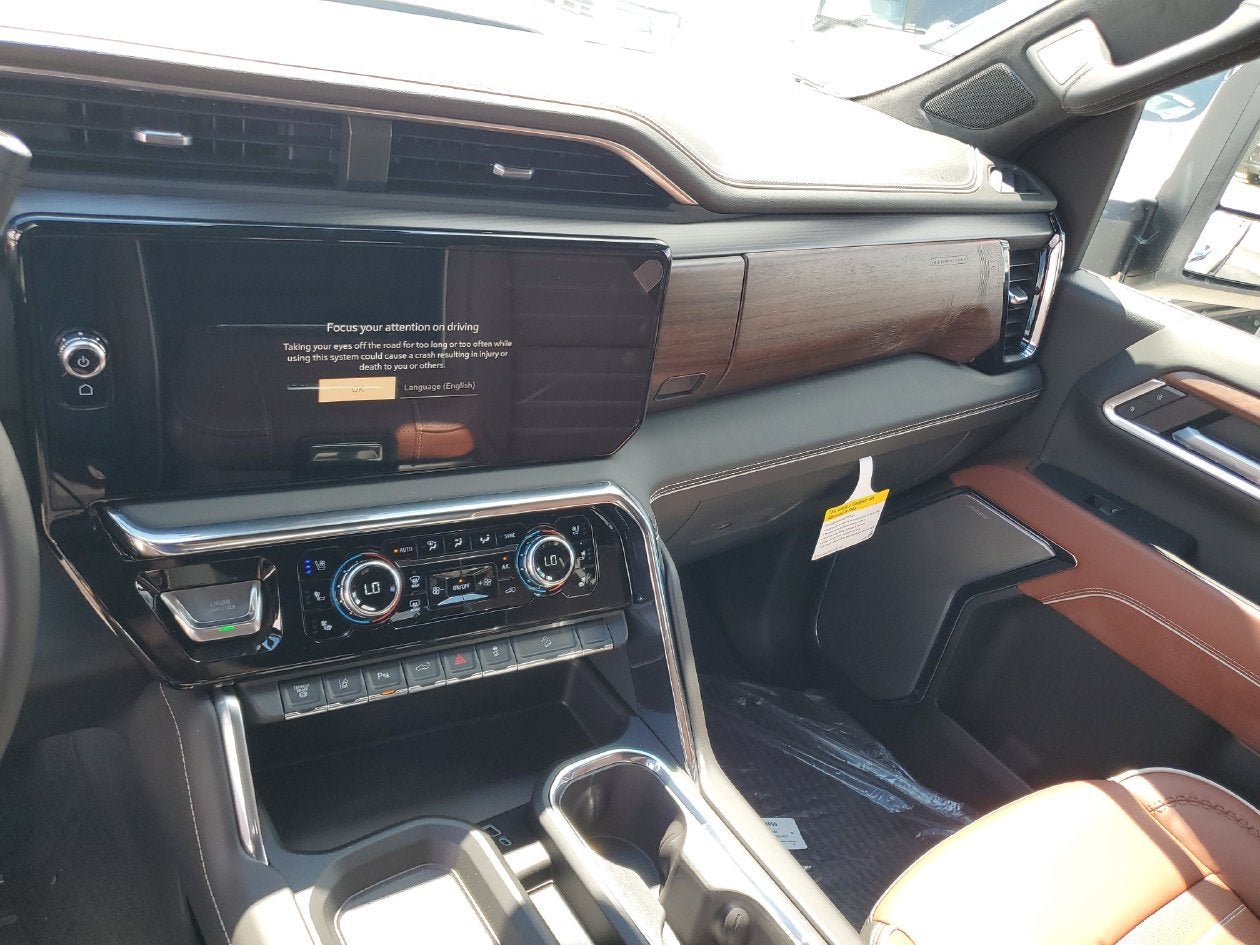 2026 GMC Sierra 2500 HD Denali Ultimate