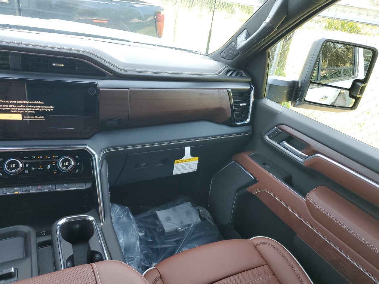 2026 GMC Sierra 2500 HD Denali Ultimate