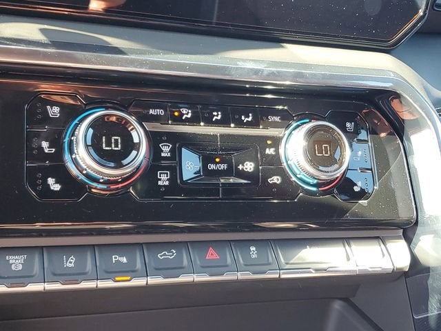 2026 GMC Sierra 3500 HD Denali Ultimate DRW