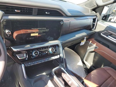2026 GMC Sierra 3500 HD Denali Ultimate DRW