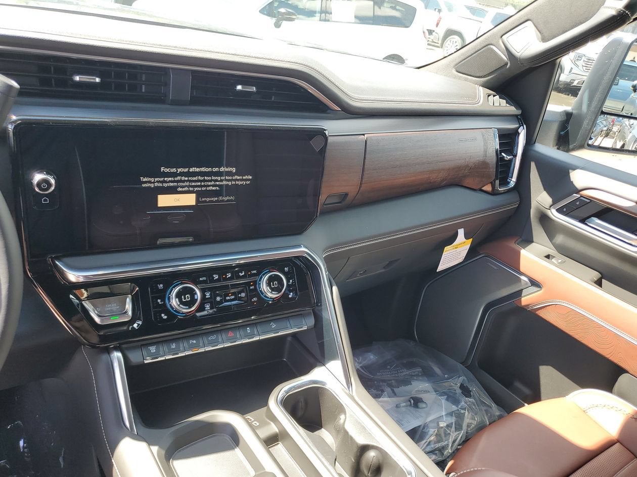 2026 GMC Sierra 3500 HD Denali Ultimate