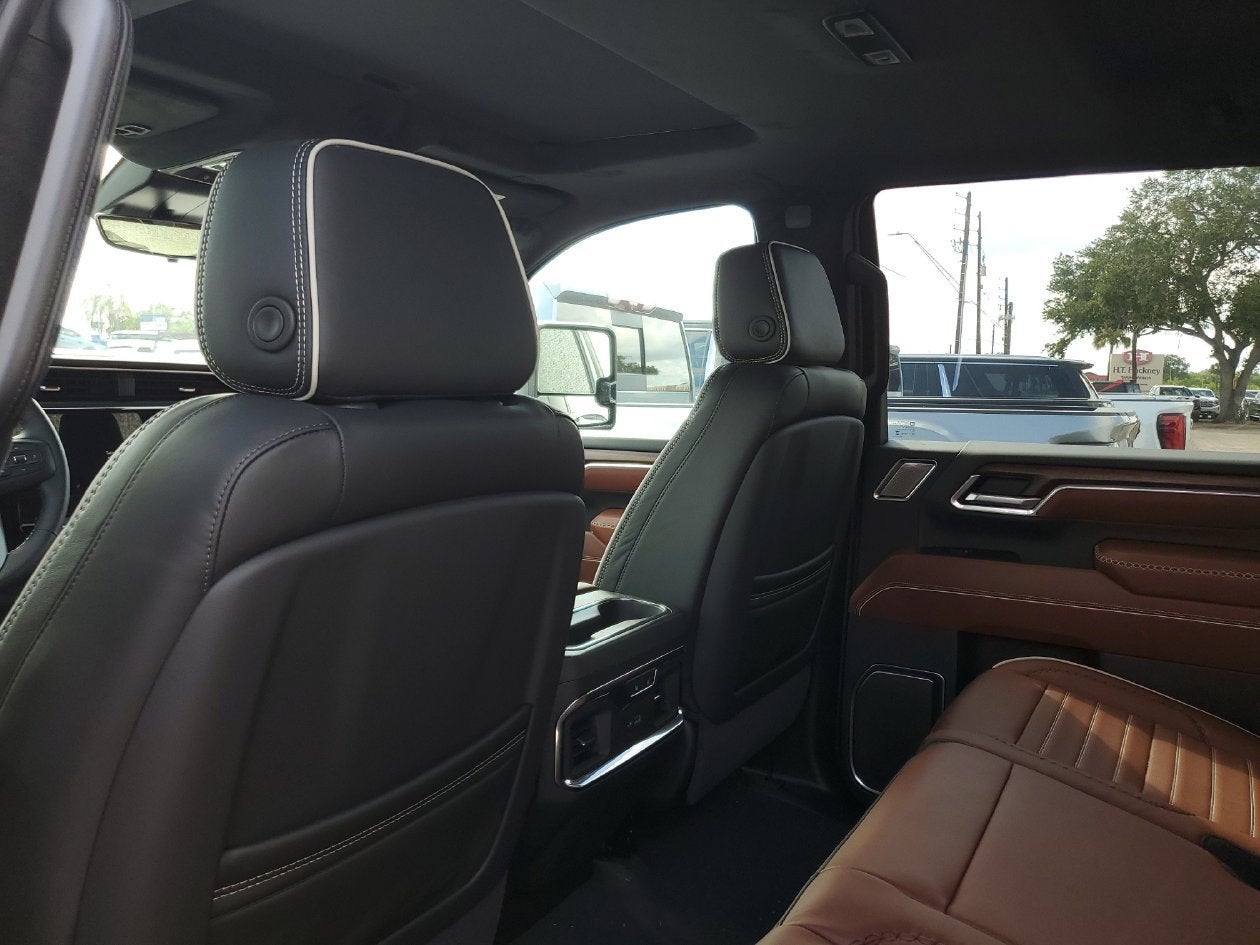 2026 GMC Sierra 3500 HD Denali Ultimate