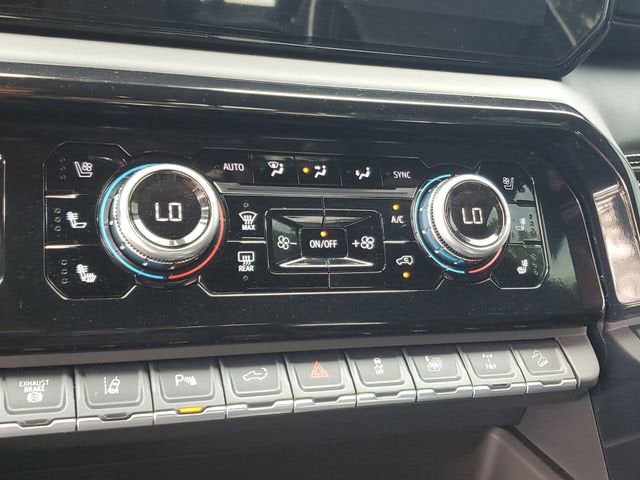 2025 GMC Sierra 2500 HD AT4X