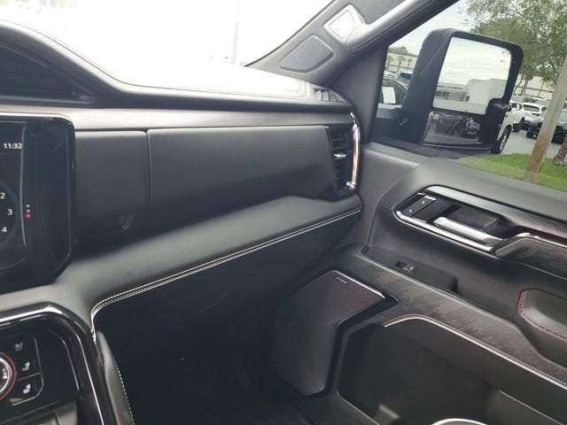 2025 GMC Sierra 2500 HD AT4X