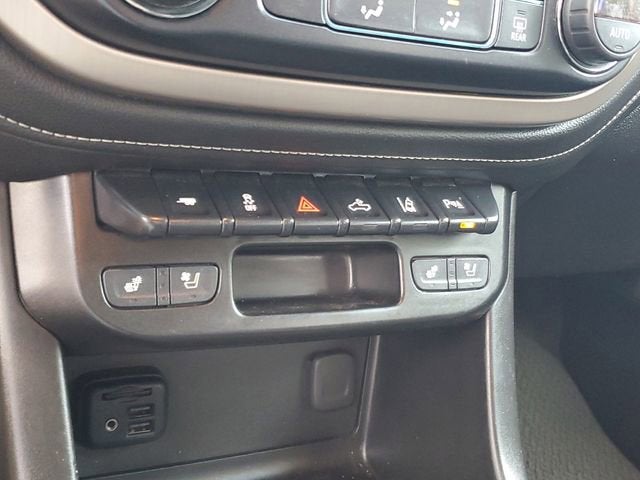 2021 GMC Canyon 2WD Denali