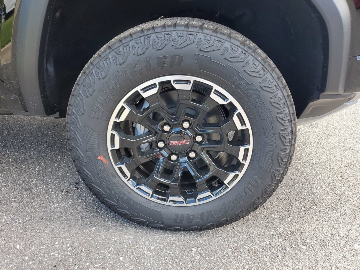 2026 GMC Canyon AT4