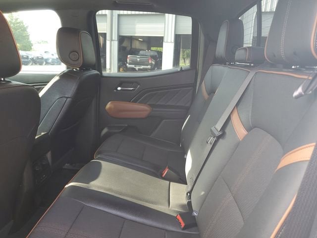 2023 GMC Canyon AT4