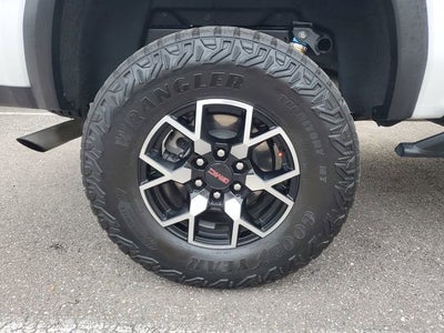 2023 GMC Canyon AT4X