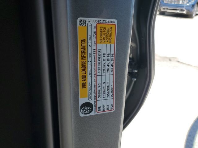 2026 GMC Sierra 1500 SLT