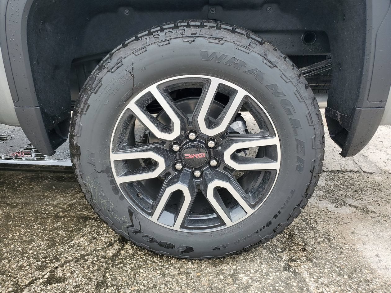 2026 GMC Sierra 1500 AT4