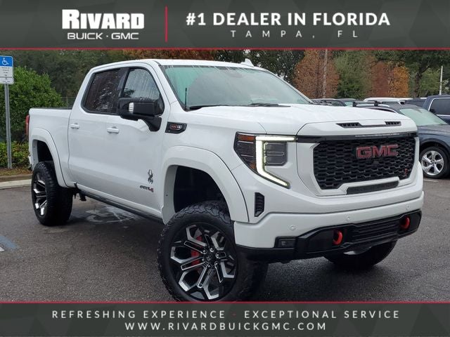 2024 GMC Sierra 1500 AT4