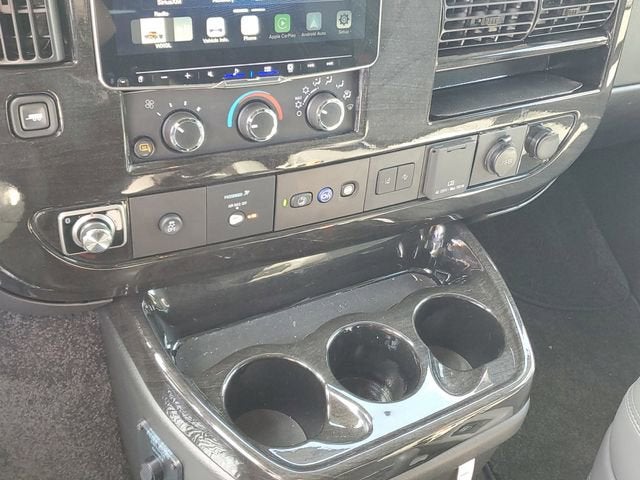 2025 GMC Savana Cargo 2500 Work Van