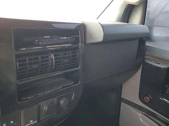 2024 GMC Savana Cargo 2500 Work Van