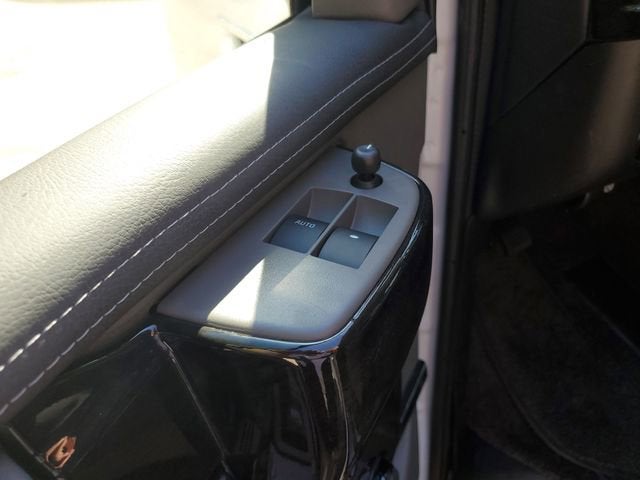 2025 GMC Savana Cargo 2500 Work Van